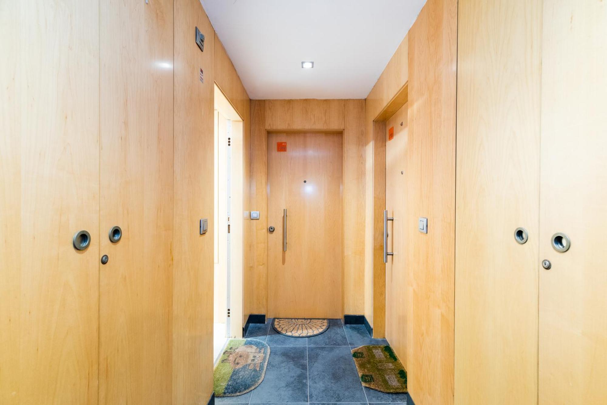 Apartament Tuguest Avenida De La Investigacion - Free Parking Grenada Zewnętrze zdjęcie