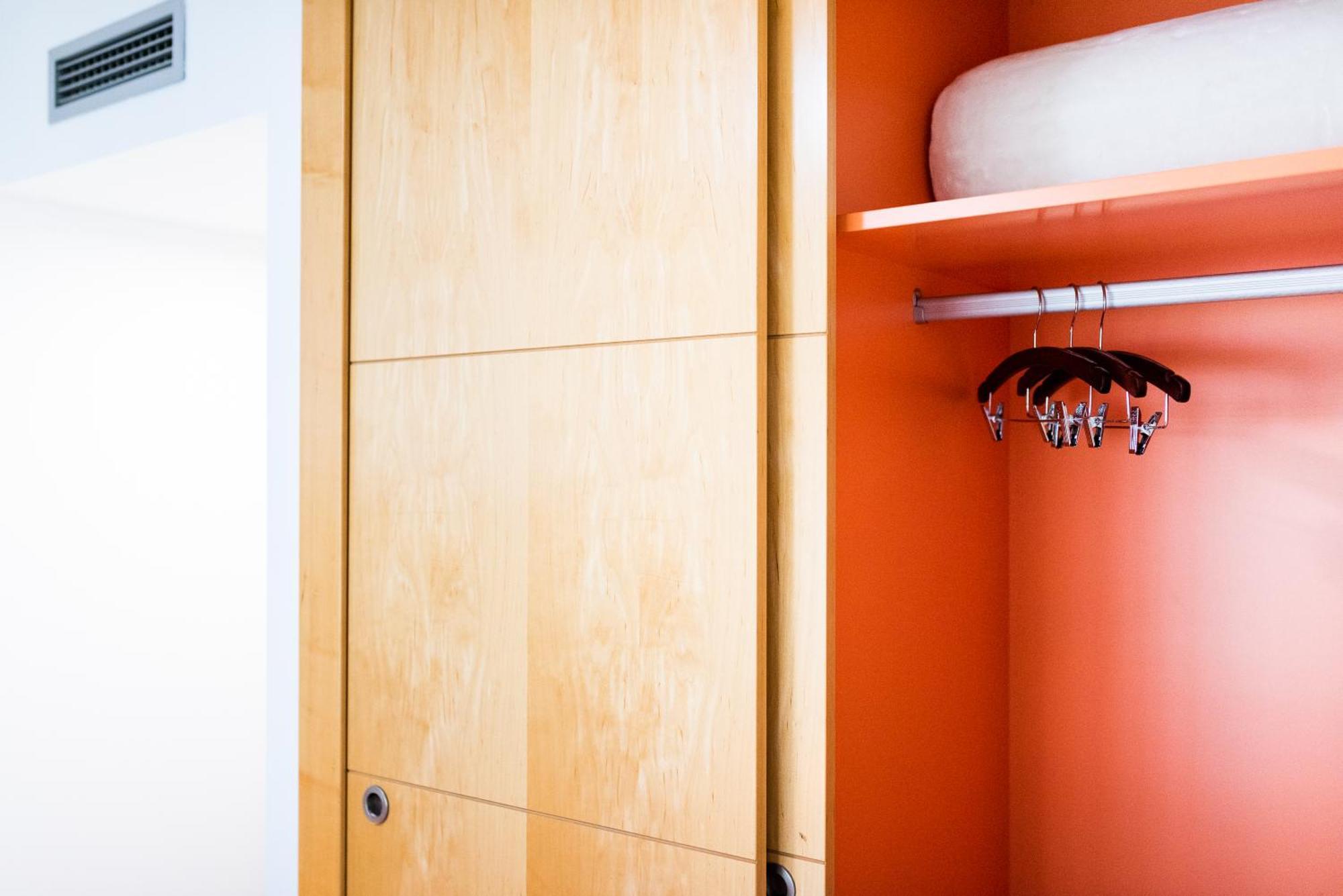 Apartament Tuguest Avenida De La Investigacion - Free Parking Grenada Zewnętrze zdjęcie